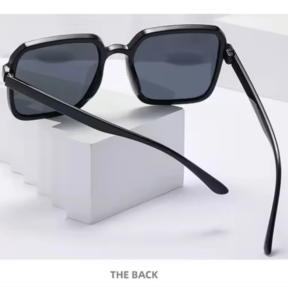 Unisex Chic Black Square Sunglasses
